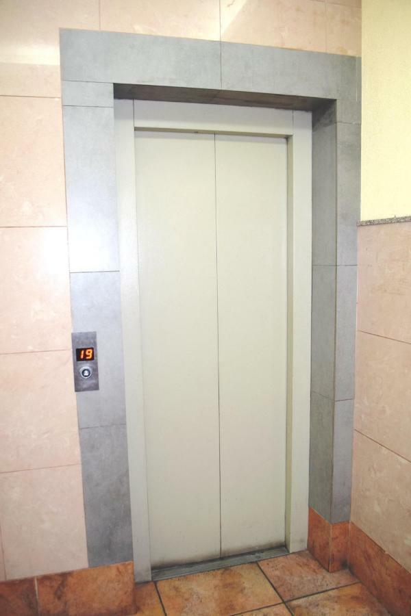 Comfort Tower 1 Tbilisi Eksteriør bilde